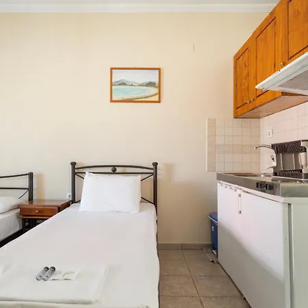 Lenia Apartmán Kalamítsi